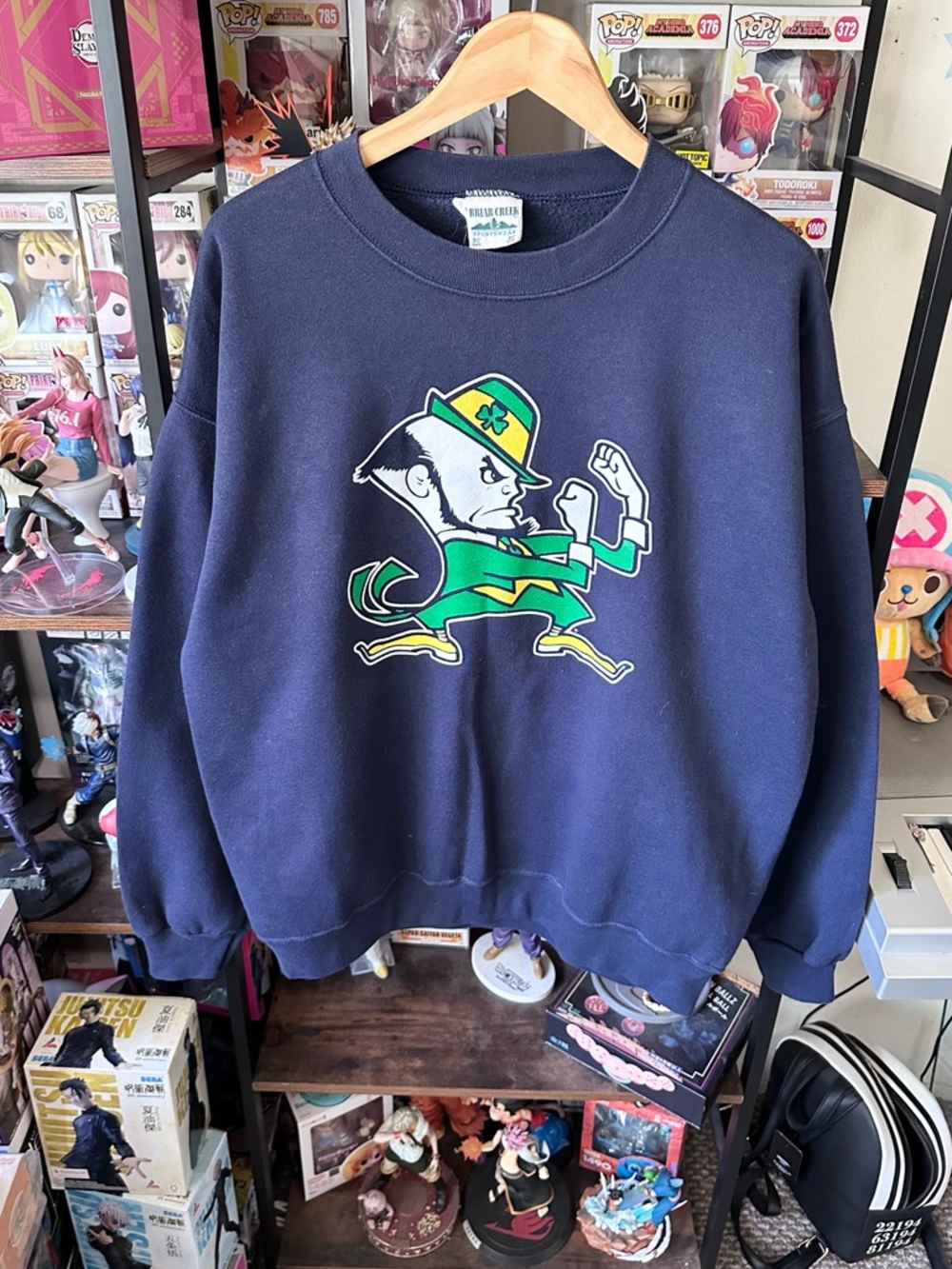 Vintage Notre Dame Fighting Irish Navy Crewneck Sweatshirt Men’s L Faded Graphic